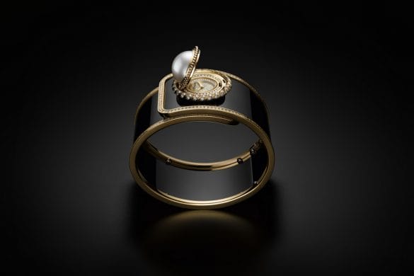 Chanel Mademoiselle privé bouton