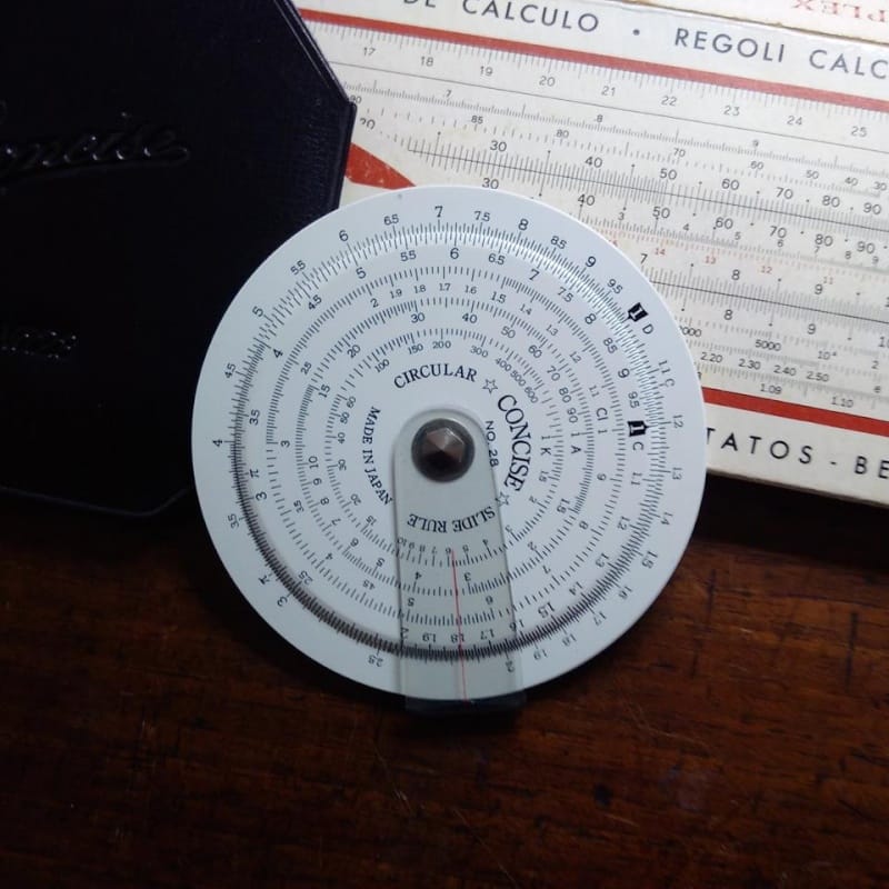 La règle à calcul circulaire, à l'origine de la Klok-01
