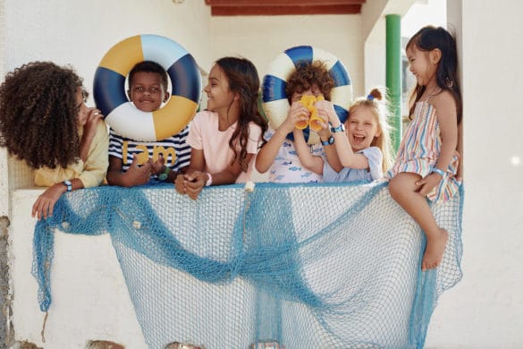 Jetez-vous à l’eau avec la collection Flik Flak Sea Treasures