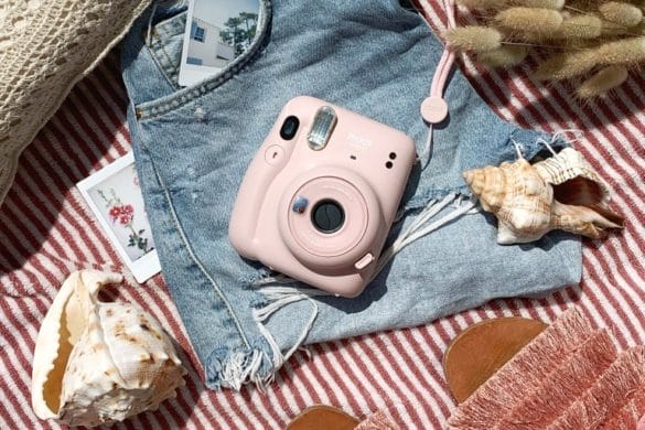 Voyagez avec l’incontournable Instax mini 11 !