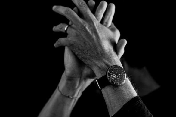 KLOK-01 BLACK REFLEX Collection Minimal