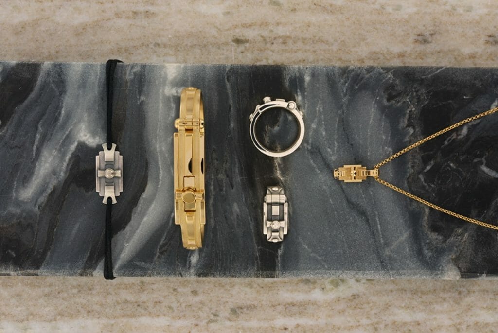 Pour les 50 ans de la maison, la collection Free évolue avec finesse et détails.