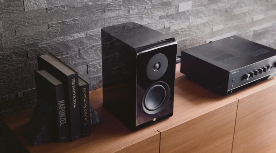 Yamaha NS-800A & NS-600A, l’excellence sonore habillée de noir laqué