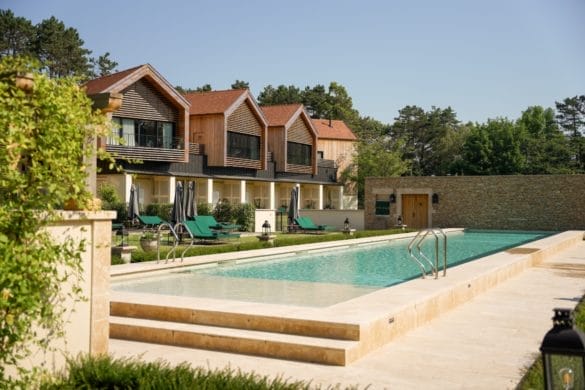 L’Hostellerie de Levernois inaugure son Spa Sisley