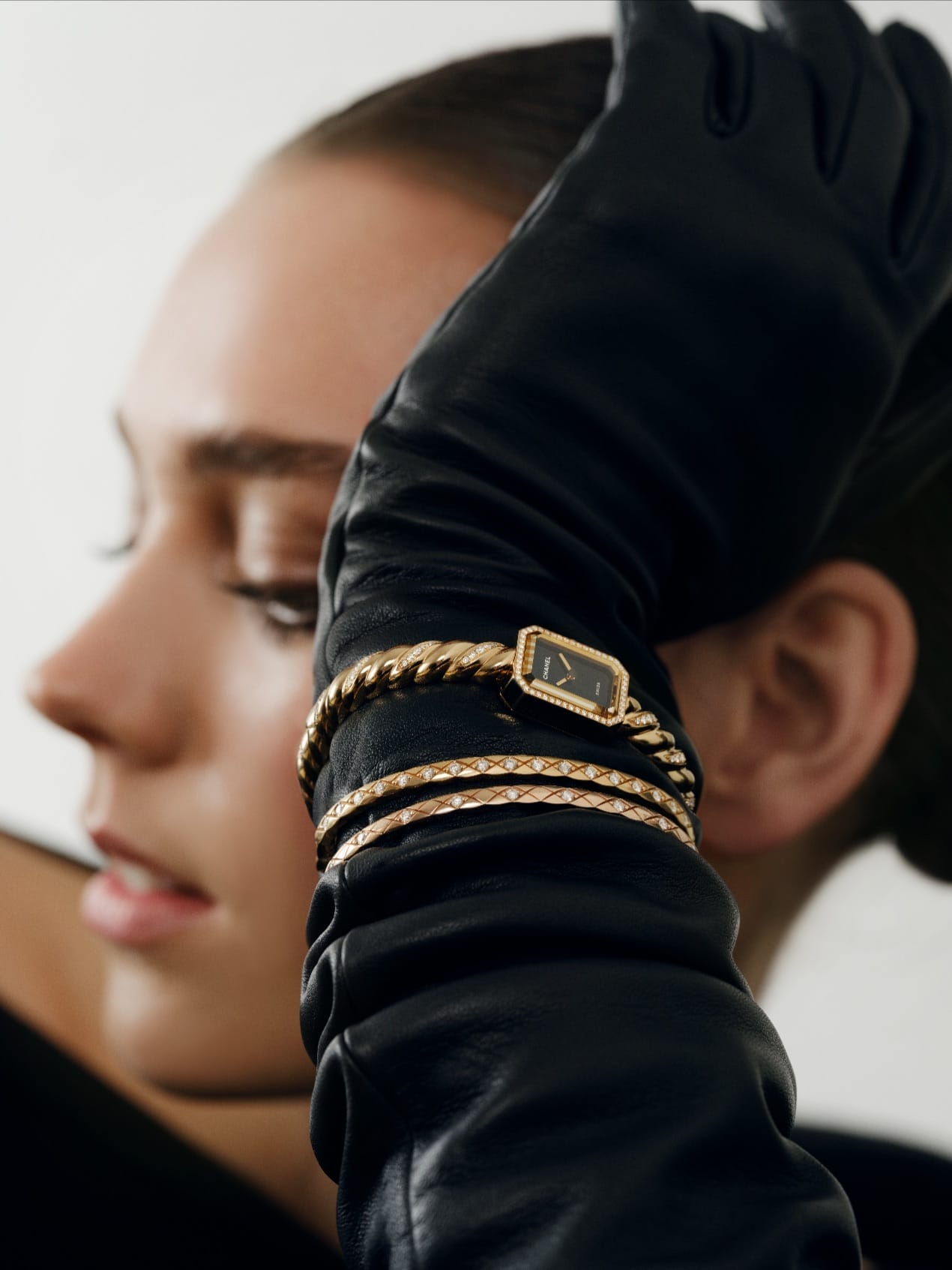 CHANEL Première Galon : la couture du temps