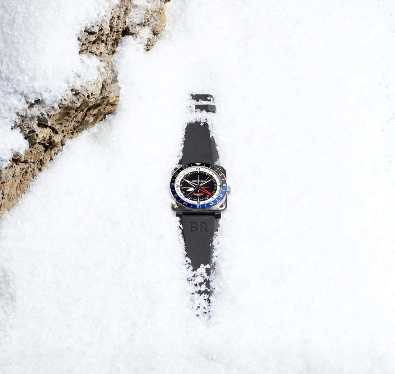 Bell & Ross présente la BR-03 GMT Compass